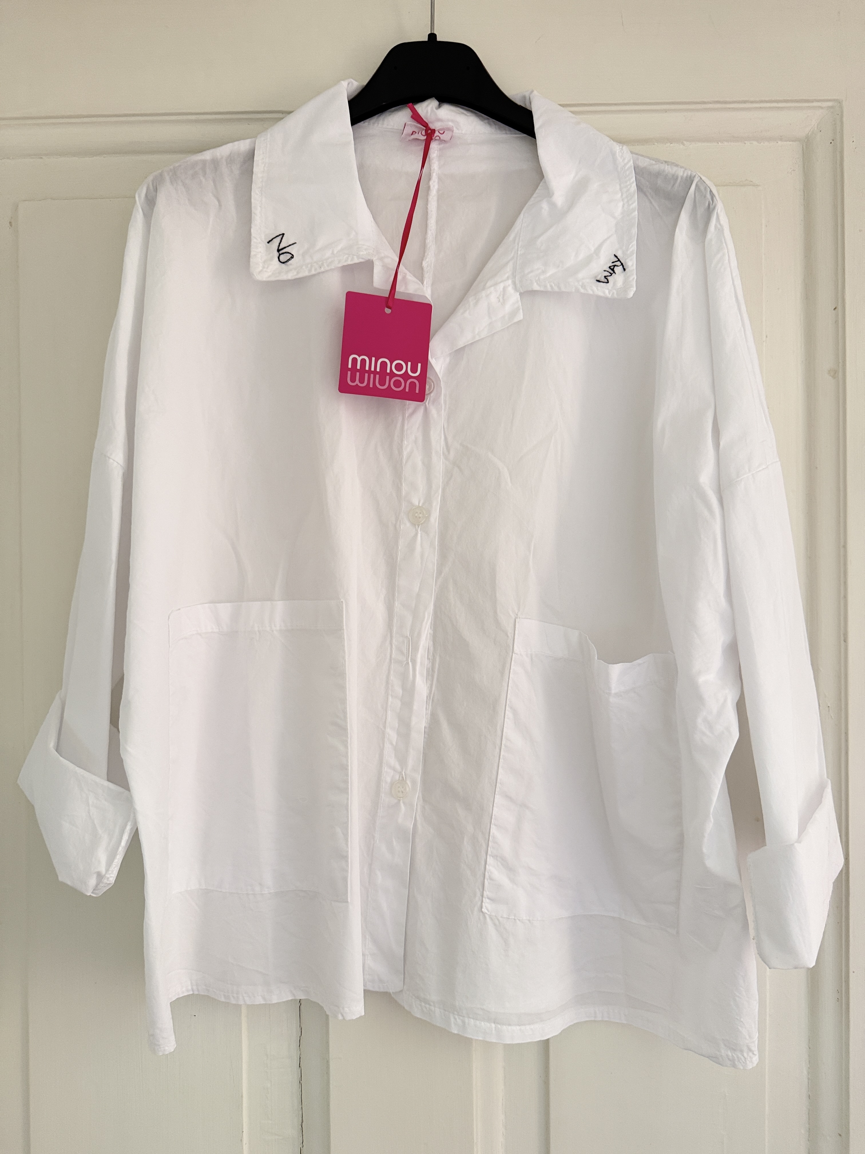 Blus med krage  Minou Minou