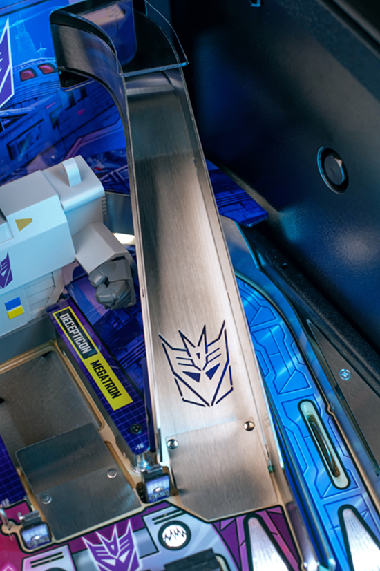 TRANSFORMERS: More Than Meets the Eye PRO - Stern Pinball - Kontakta för tillgänglighet - 16