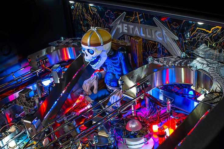 The Metallica Remastered Premium - Stern Pinball  - Contact us for availability - 24