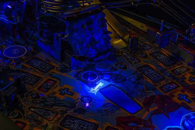 The Metallica Remastered Premium - Stern Pinball  - Contact us for availability - 20