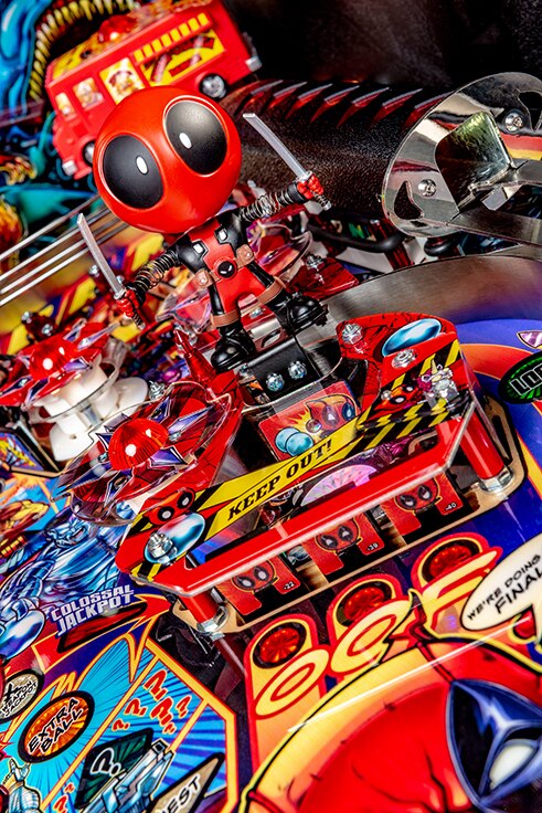 Deadpool Premium - Stern Pinball  - In Stock - 6