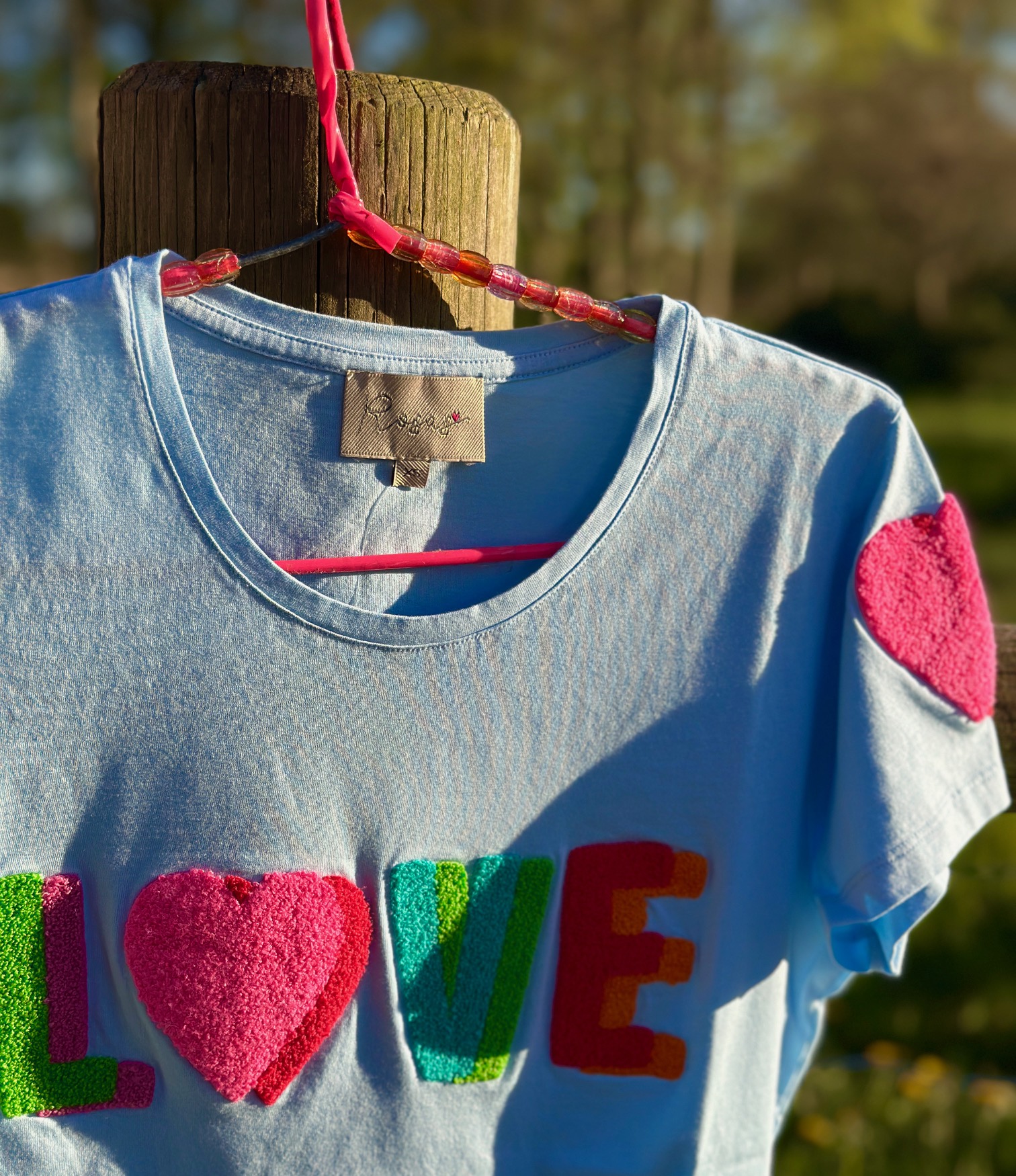 Is-T-shirt love heaven double multi color embrodery