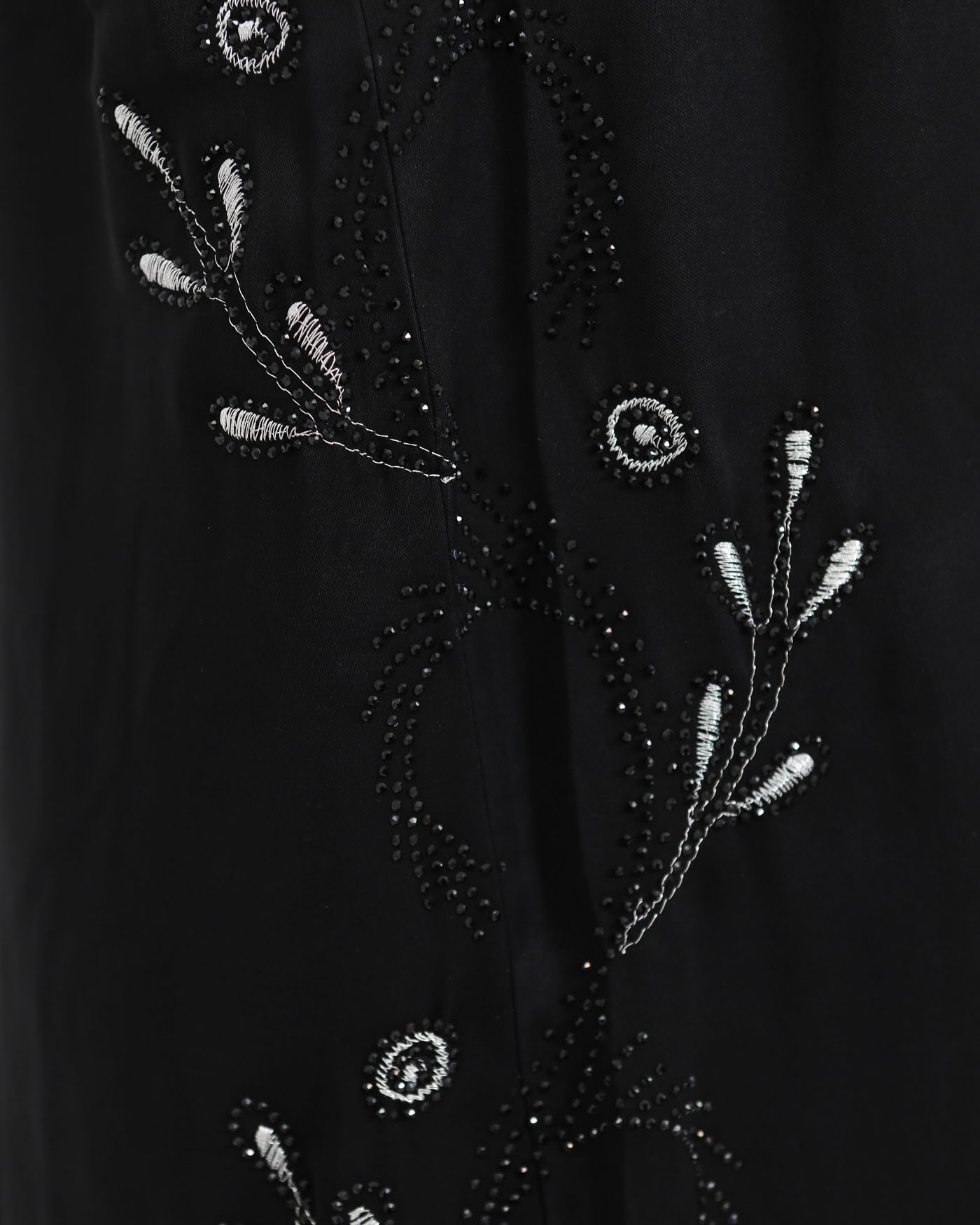 Decorated Abaya in Nida fabric - Black - 5