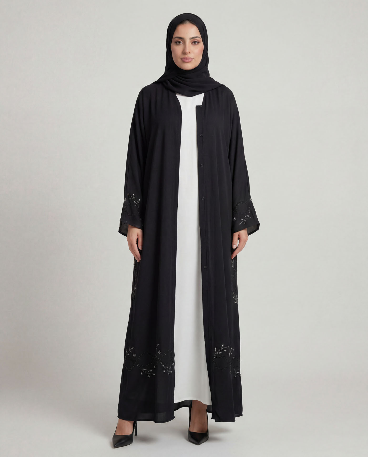 Decorated Abaya in Nida fabric - Black - 4