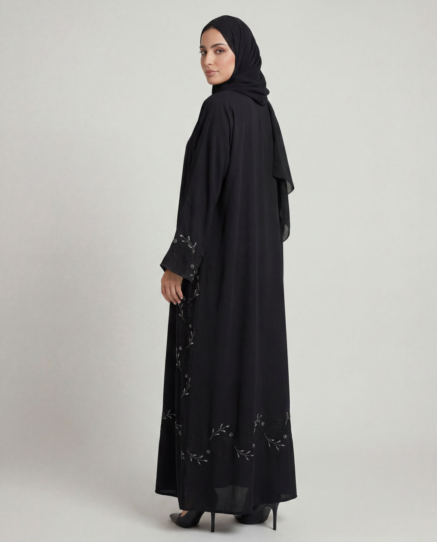 Decorated Abaya in Nida fabric - Black - 2