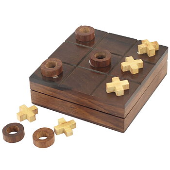 Tic Tac Toe i Trä – Dekorativt Sällskapsspel från Signes Grimalt