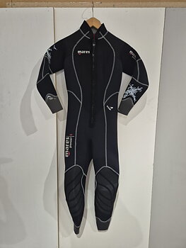 Mares Pioneer 5mm, Storlek 1(ca XS (ca164cm)) *NY*