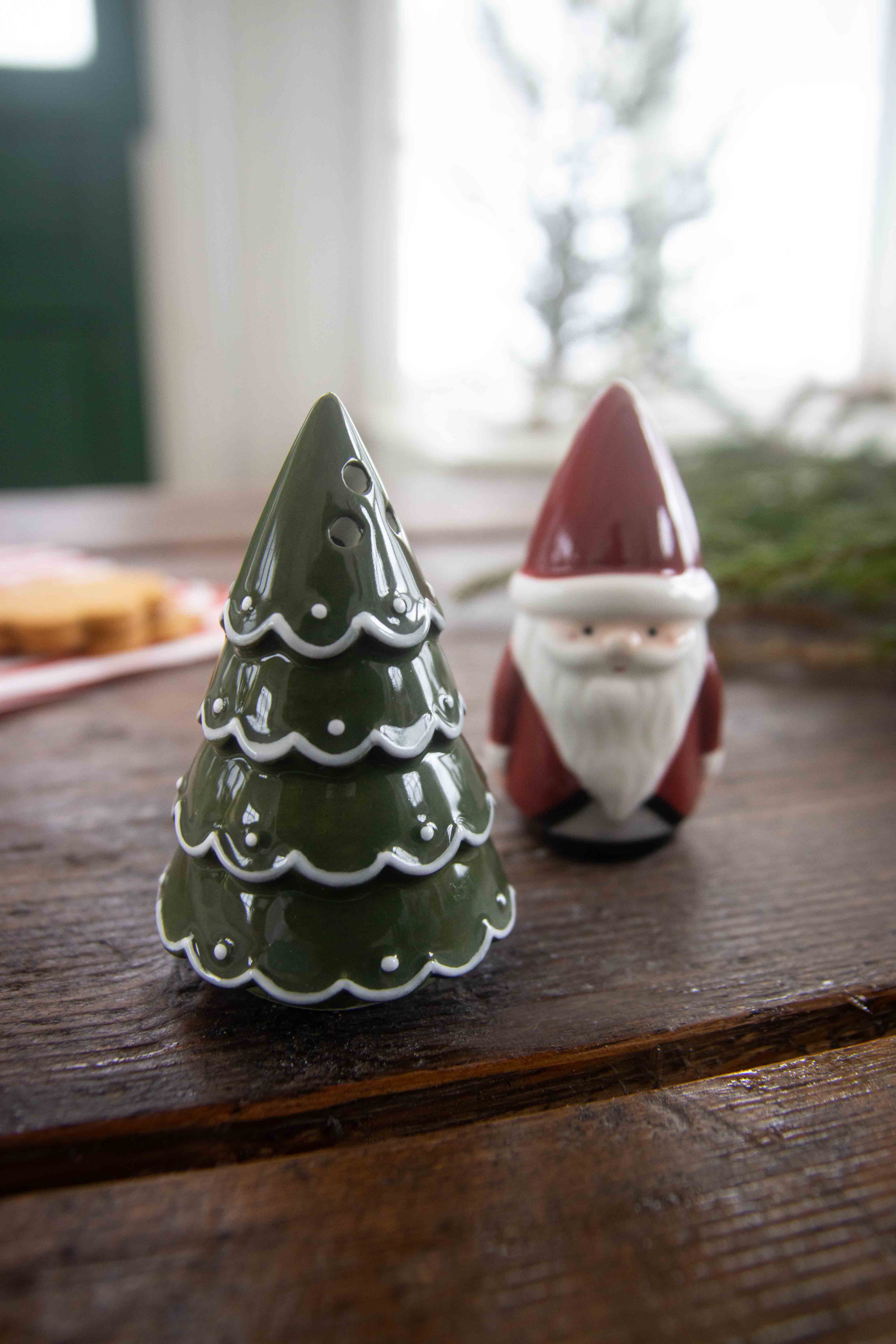 SALT & PEPPAR SANTA