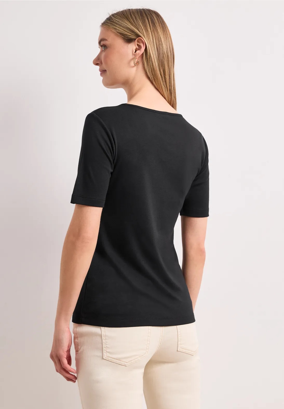 QR Heart Neck Ada 1/2 Sleeve - Black - Street One - 3