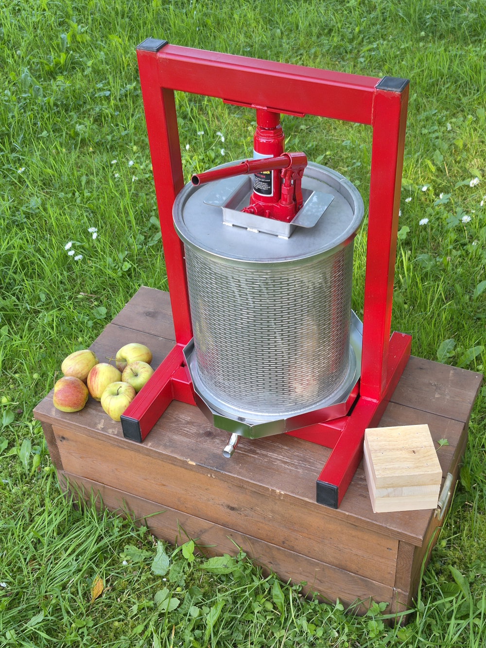 Hydraulische fruitpers 25l / 3t - 17