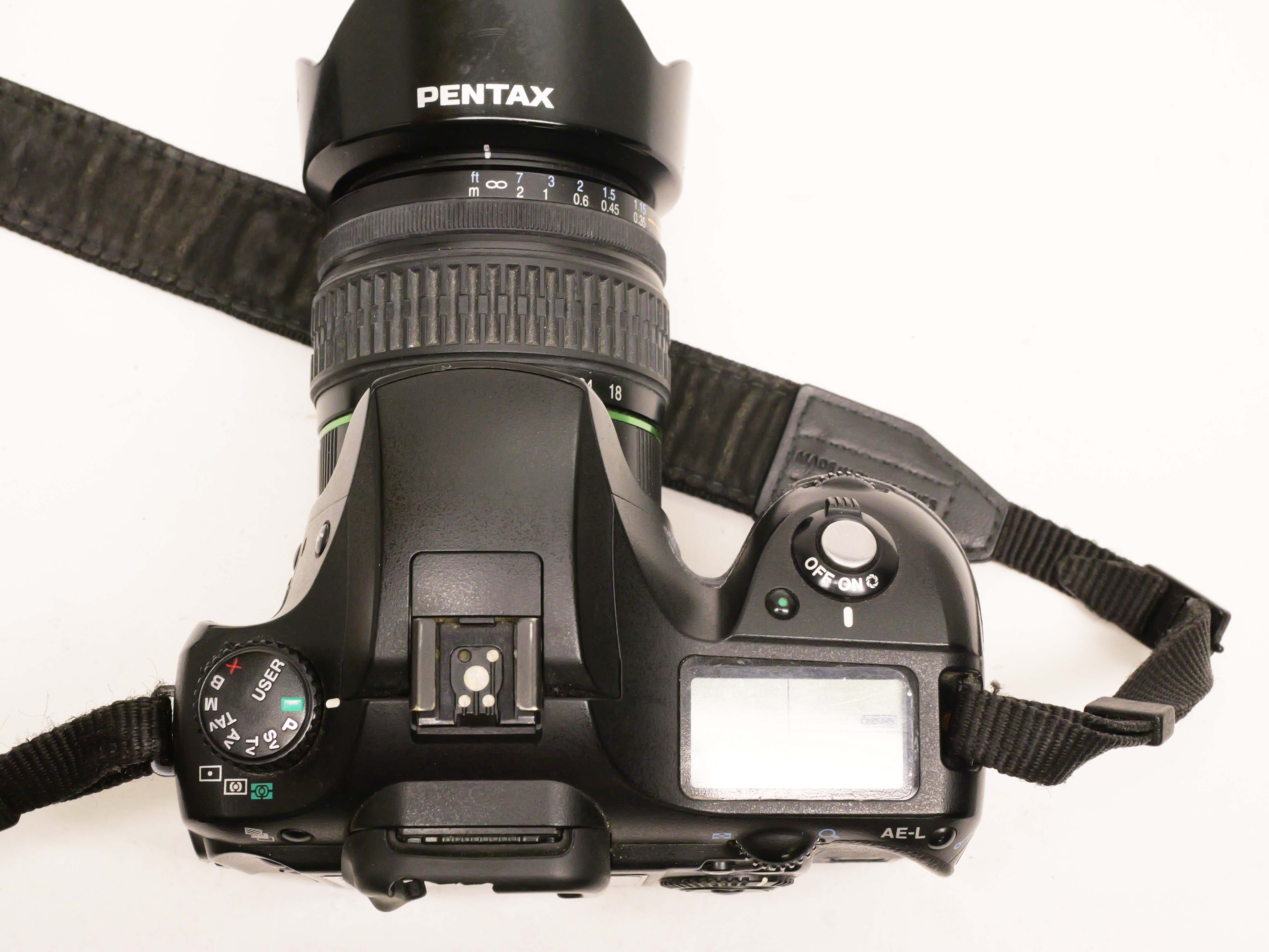 Pentax K 10 + DA 18-55 3,5-5,6 AL - 4