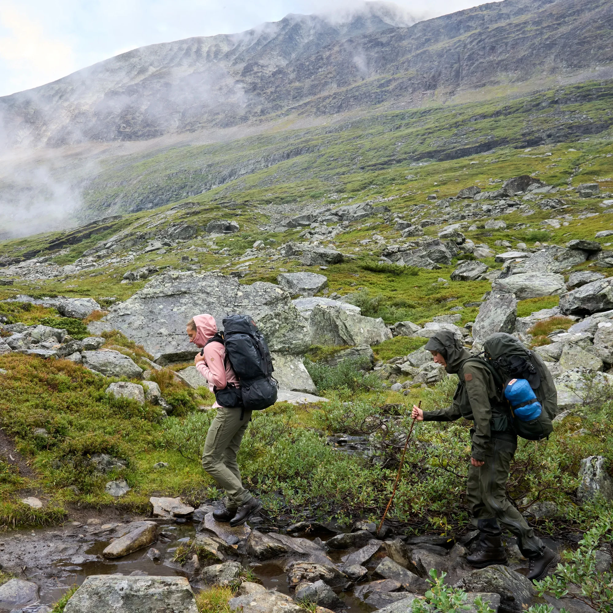 FJÄLLRÄVEN  Abisko Hybrid Trail Trs W - 23