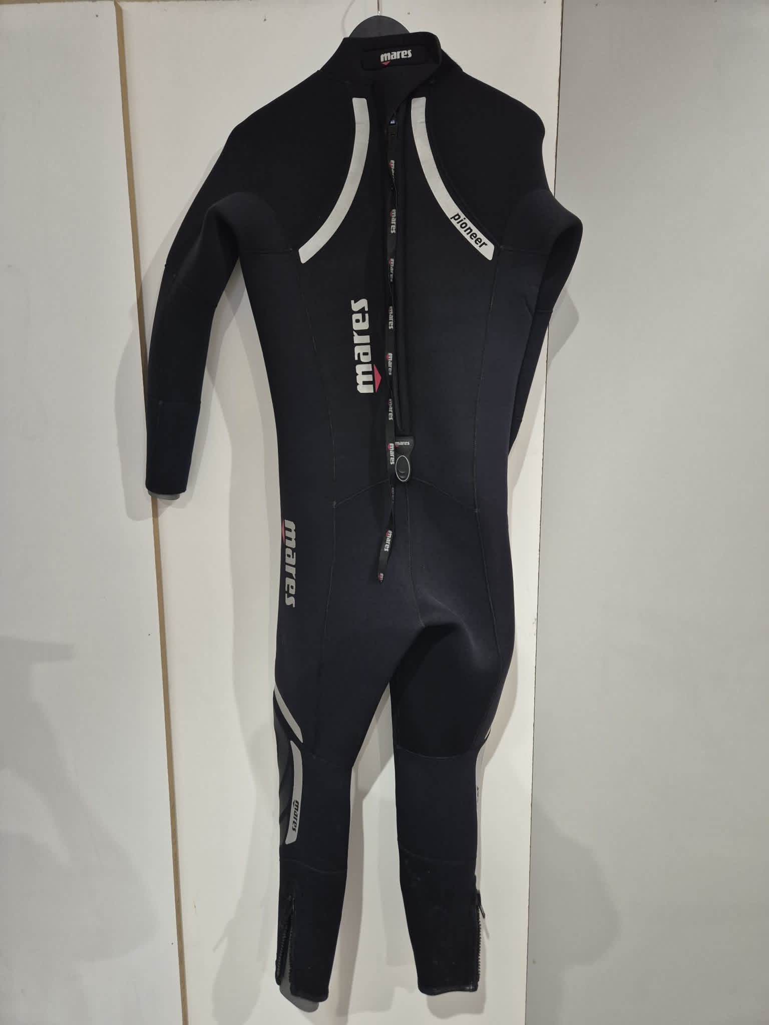 Mares Pioneer 7, Storlek 3 (ca M (ca176cm)) *NY* - 2