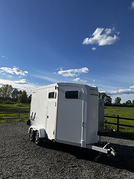Hästtransport UMESLÄP B60 2025  (Avdragbar moms) 