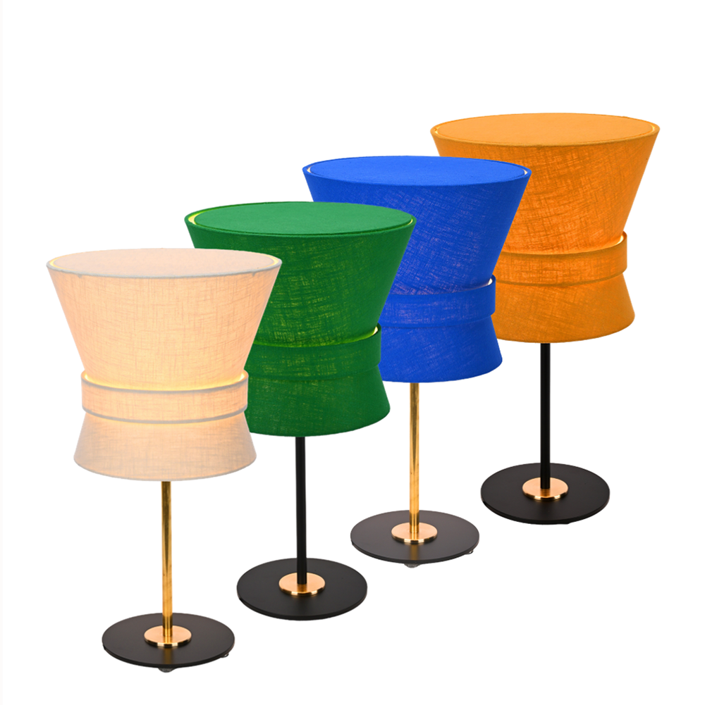 Bow Bordslampa (flera färger) - Örsjö Belysning