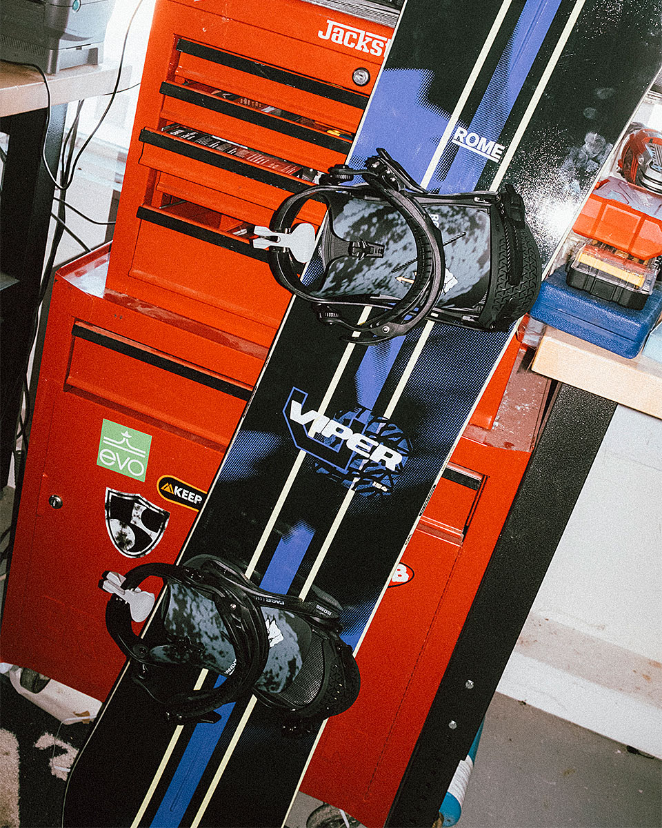 Rome Snowboard - Mens Viper 162W - 9