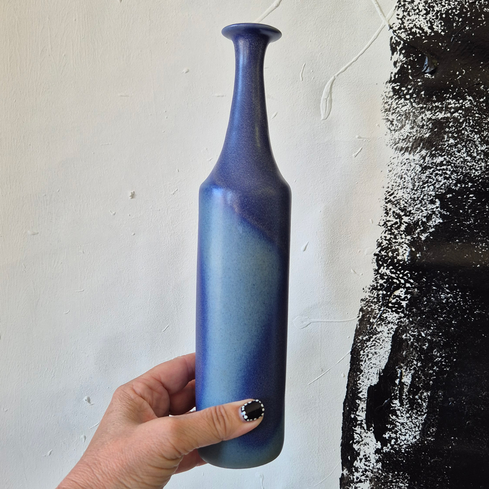 vintage VAS blå toner, Kjell Andersson för Gabriel keramik,  h 28,8 cm  - 4
