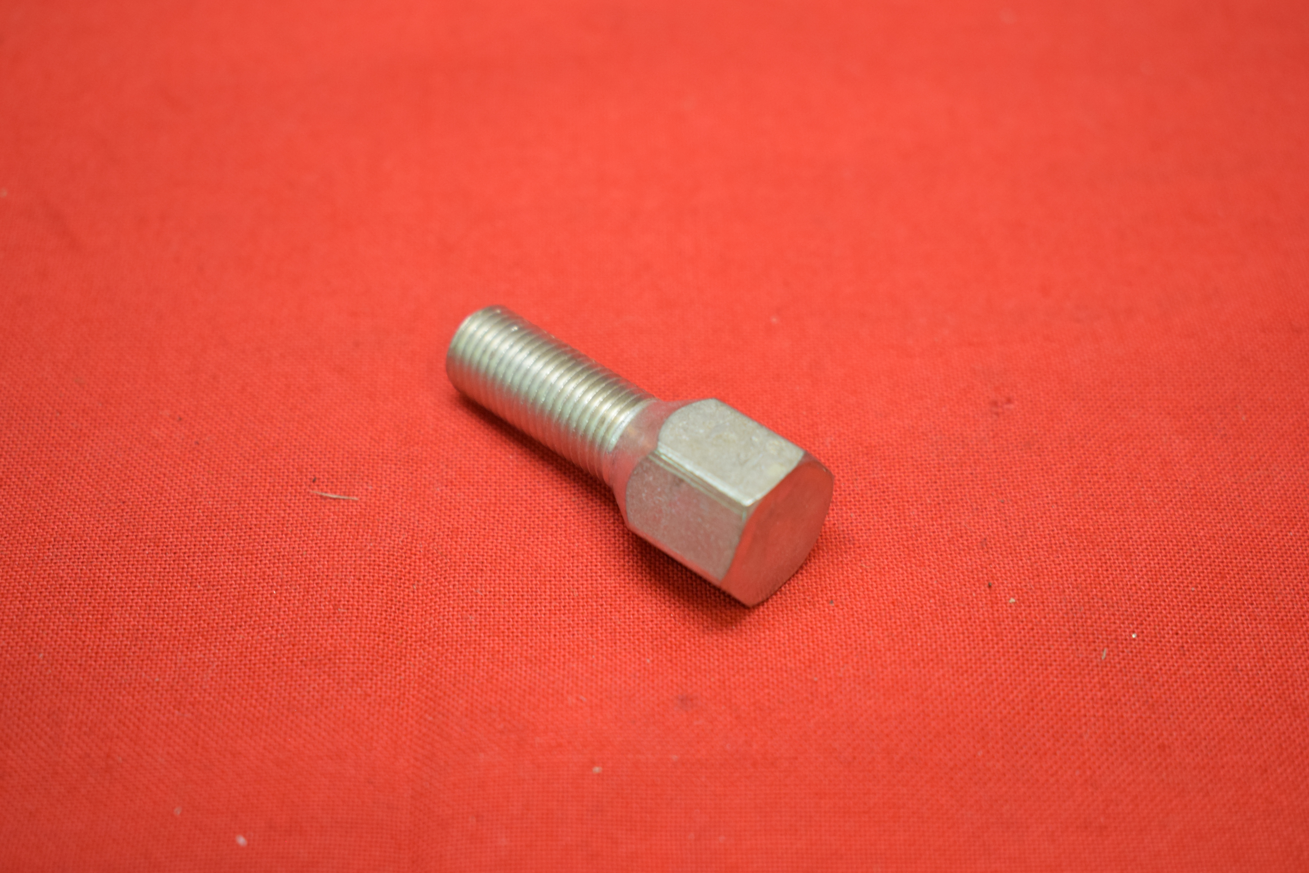 Lug bolt 3/8"-24 Chief 1936-45 CAD