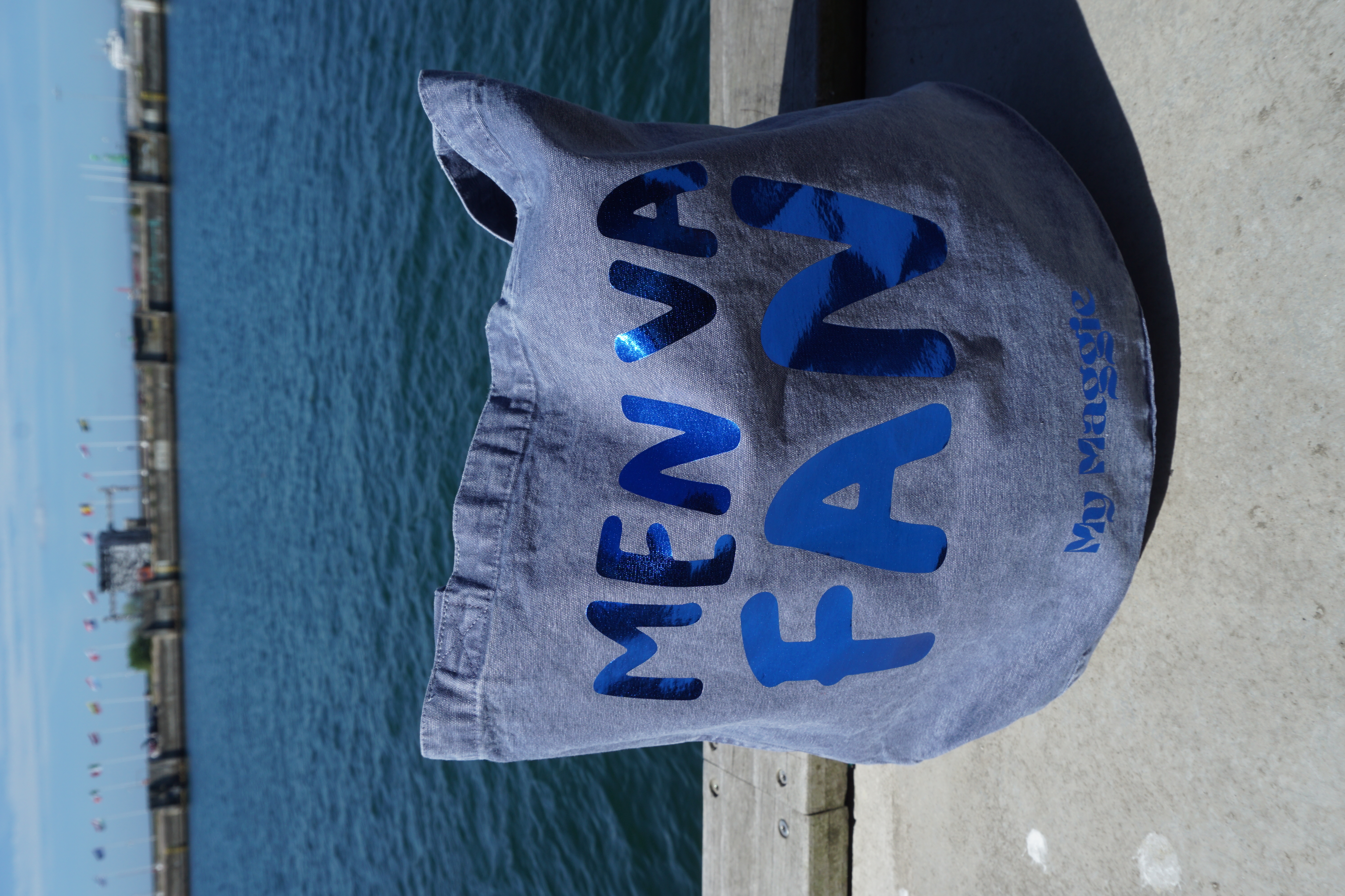 Tote bag jeans with blue metallic