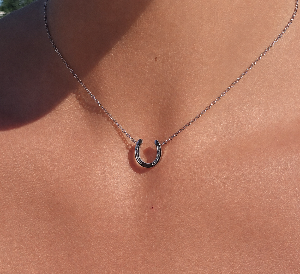 Horseshoe Necklace Silver - 2