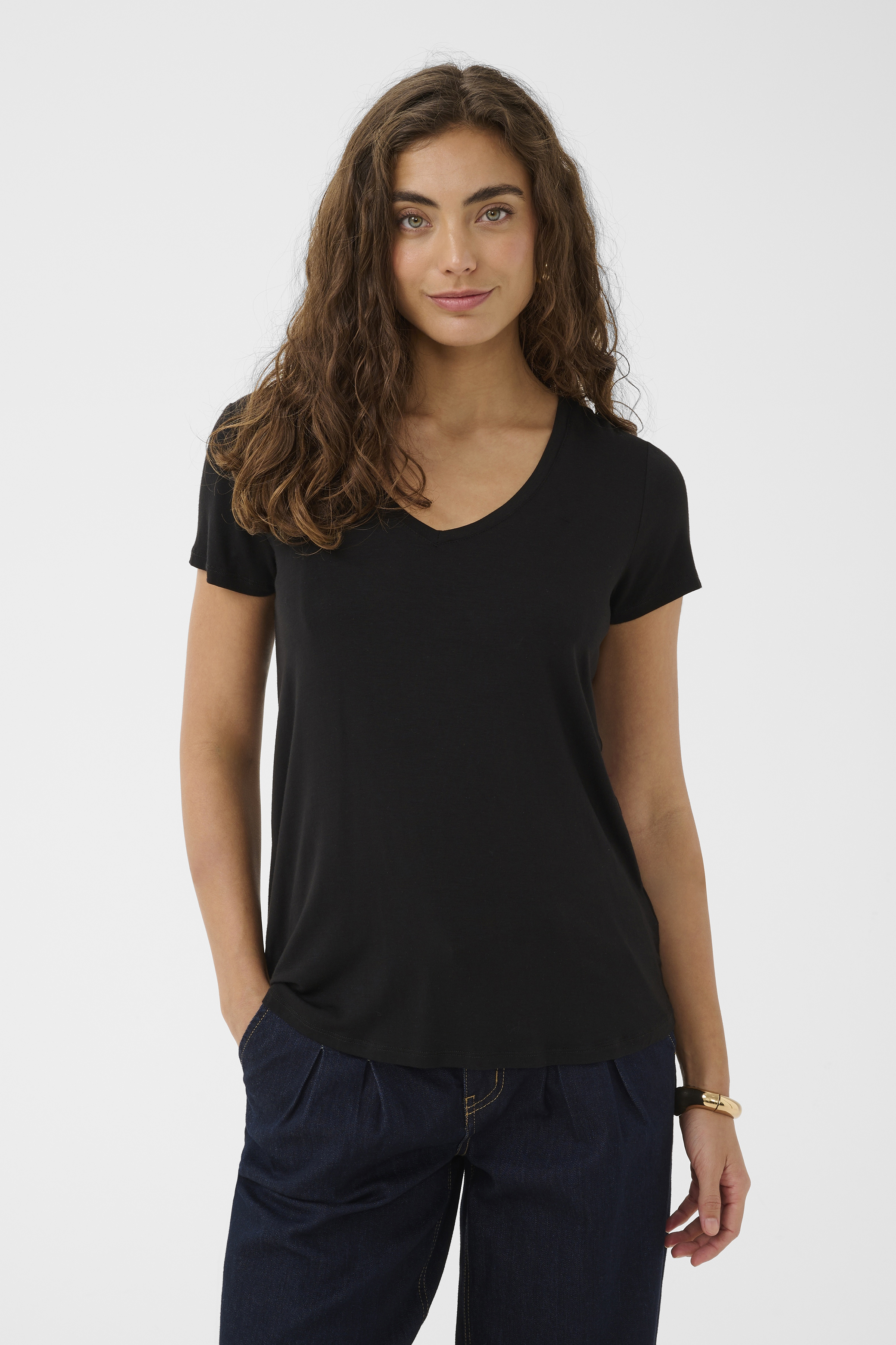 CUpoppy V-neck T-Shirt Black - 6
