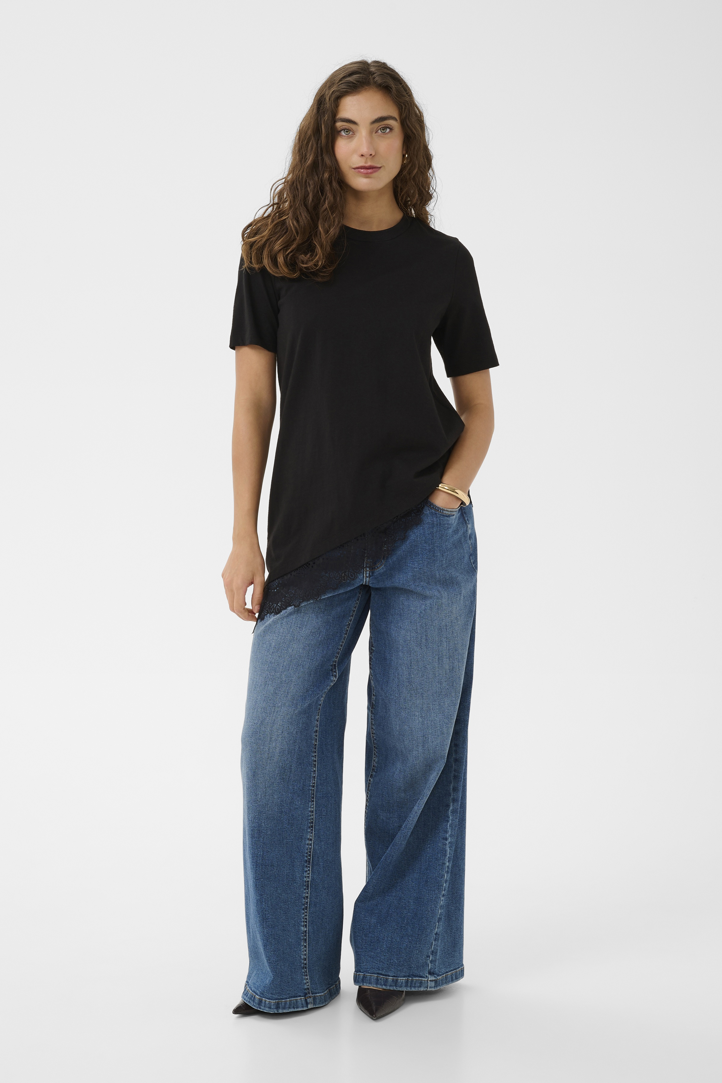 CUvena T-Shirt Black - 4
