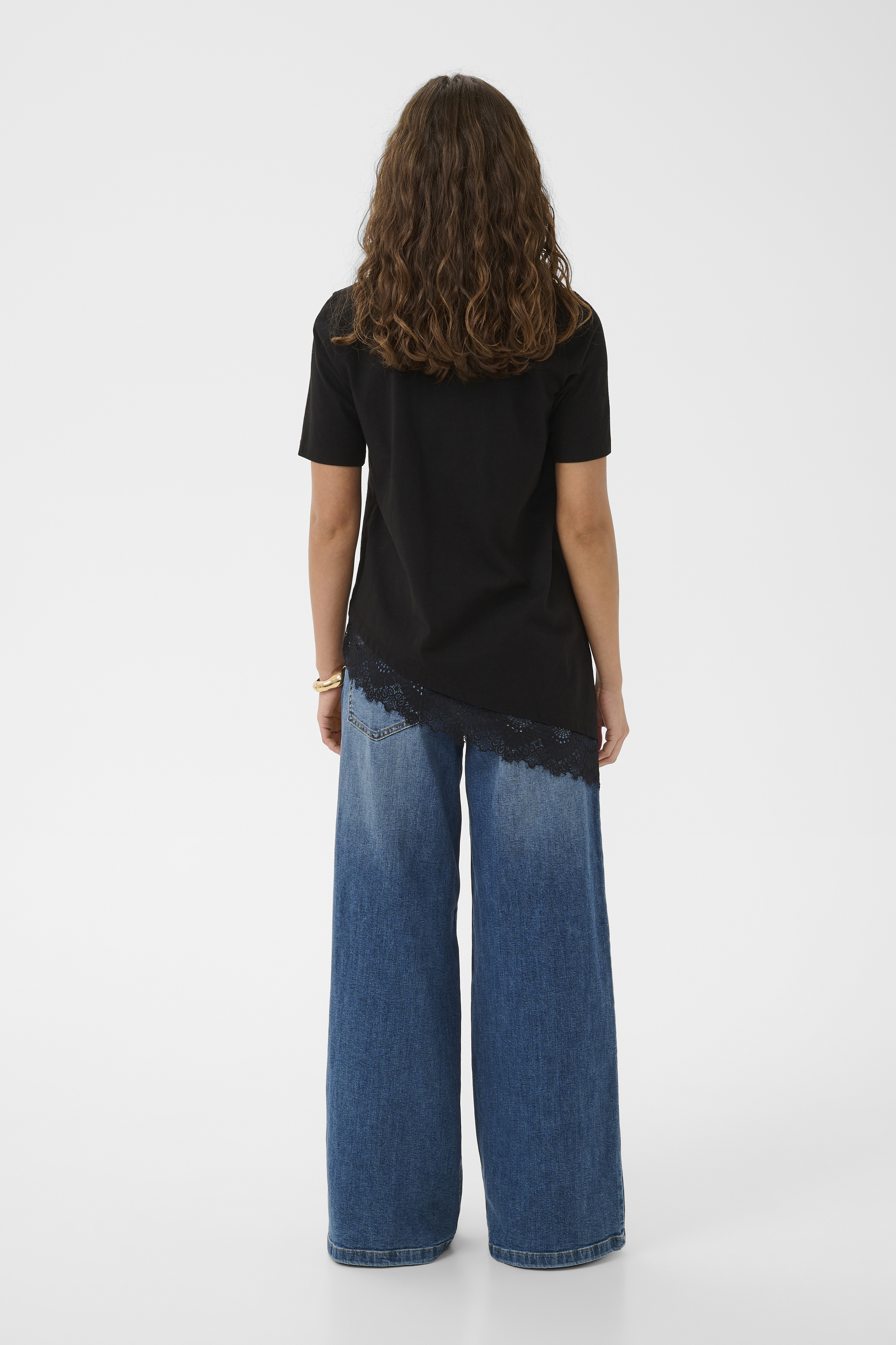 CUvena T-Shirt Black - 5