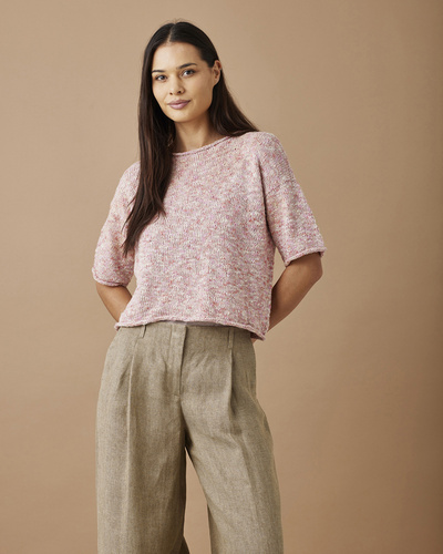 T-shirt med rullade kanter  i Scarlet eller Bamboo  899620 PDF