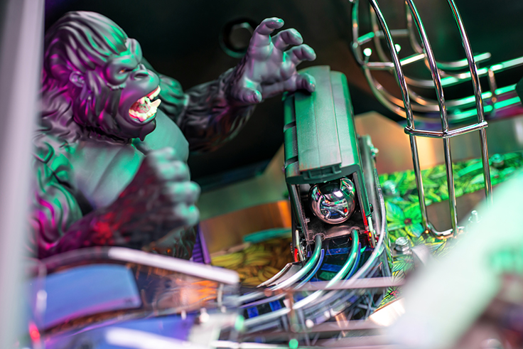 King Kong Premium - Stern Pinball  - Available in July - 9