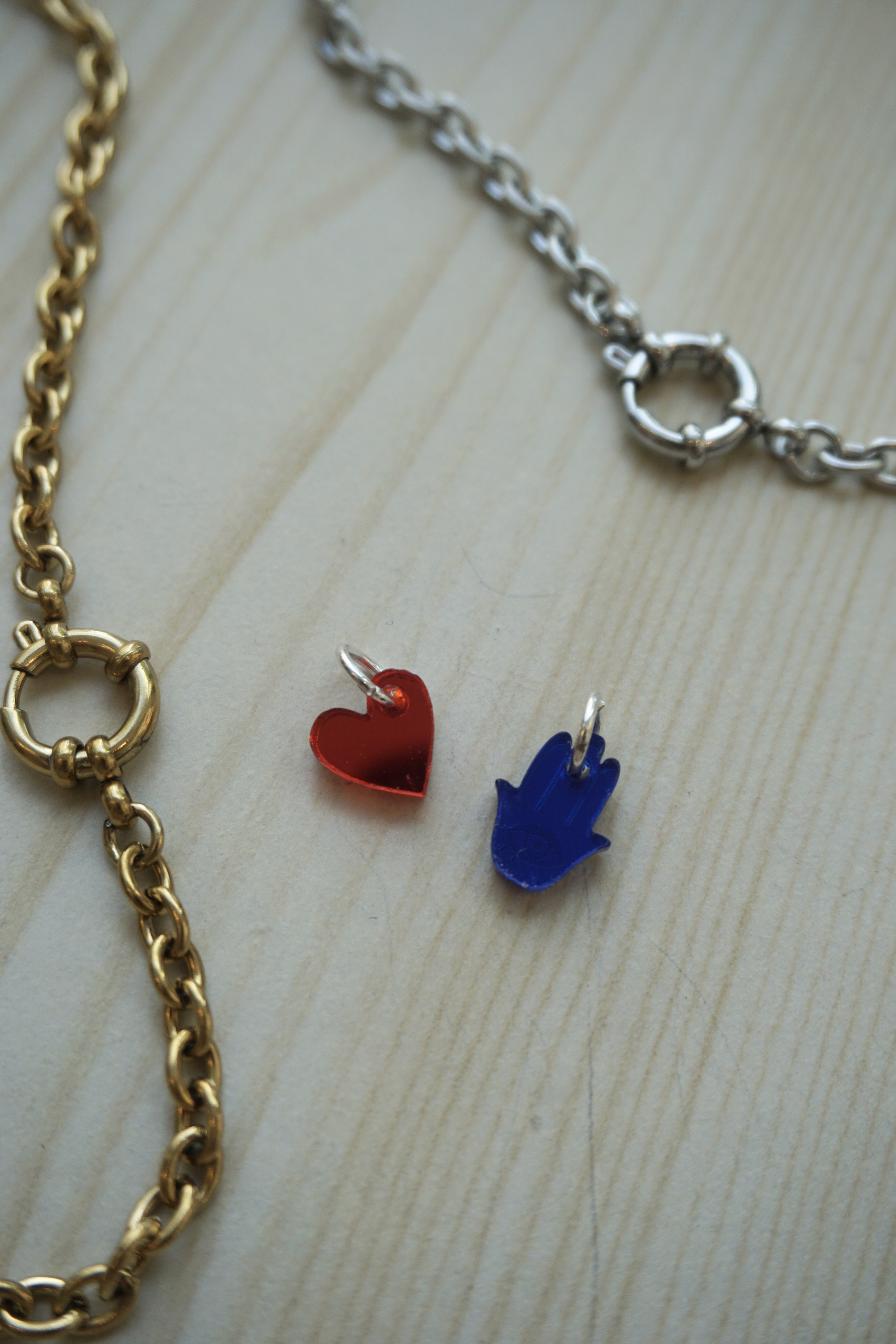 Mini pendant mirror red heart - 2