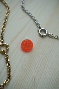 Mini pendant neon pink smiley
