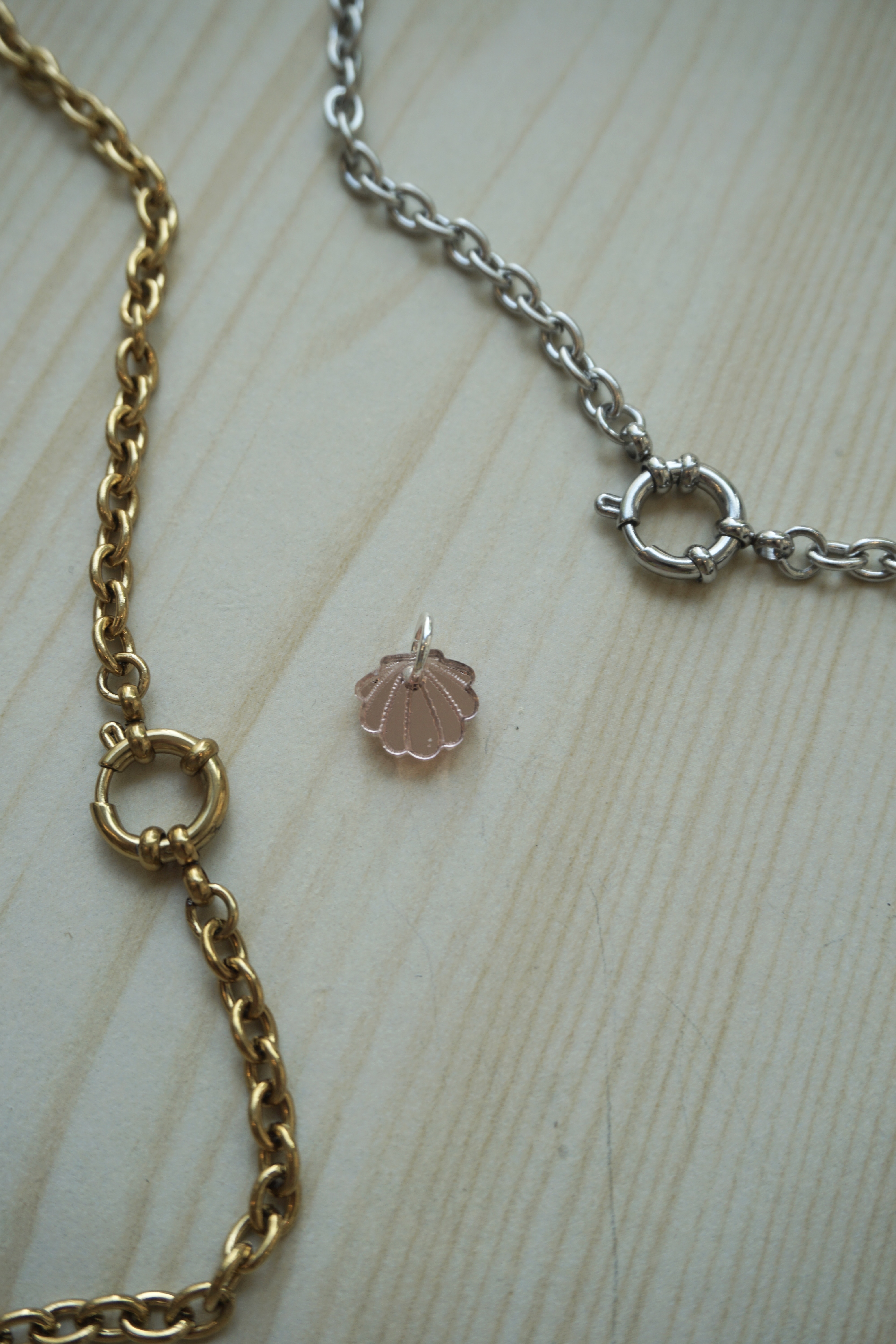 Mini berlock spegelrosé snäckskal - 2