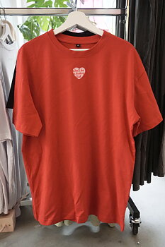 Oversized boyfriend tshirt ”don’t be a f dick”röd