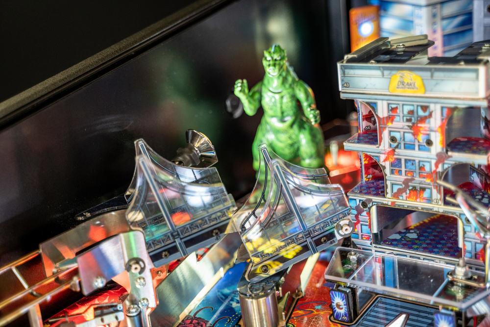 Godzilla Premium - Stern Pinball  - Available in July - 7