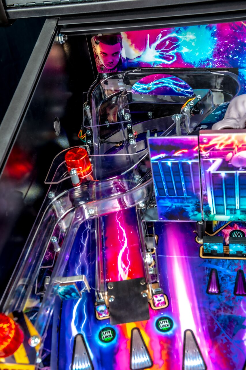 Stranger Things PRO - Stern Pinball  - Available in July - 8