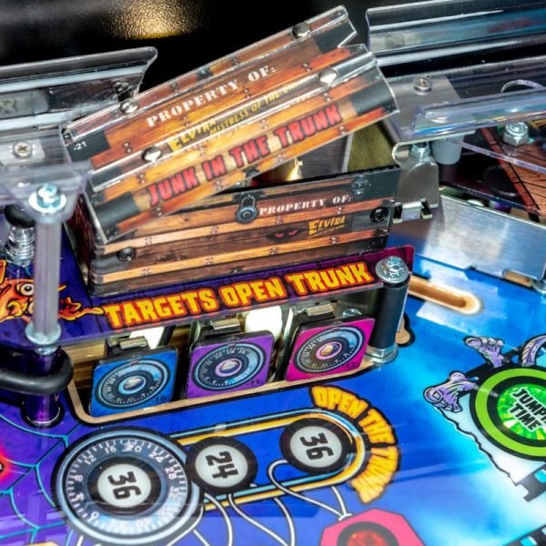 Elvira House of Horrors Premium - Stern Pinball  - Contact for availability - 6