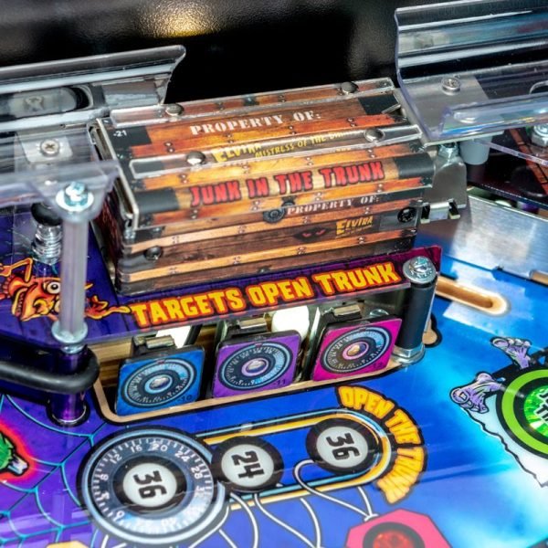 Elvira House of Horrors Premium - Stern Pinball  - Contact for availability - 5