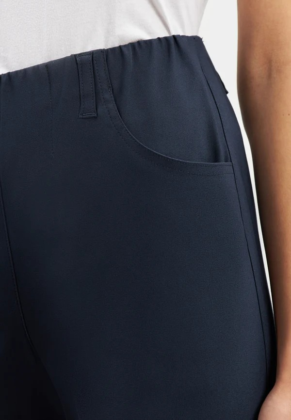 Kelly Regular Shorts - Navy - LauRie - 4