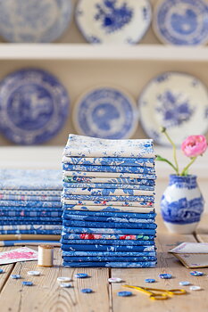 Tilda  Fat Quarter Something Blue