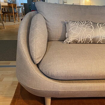 Ross 3,5-sits Soffa 238 cm (Tyg Madson) - designfynd/skyltex*- Brunstad