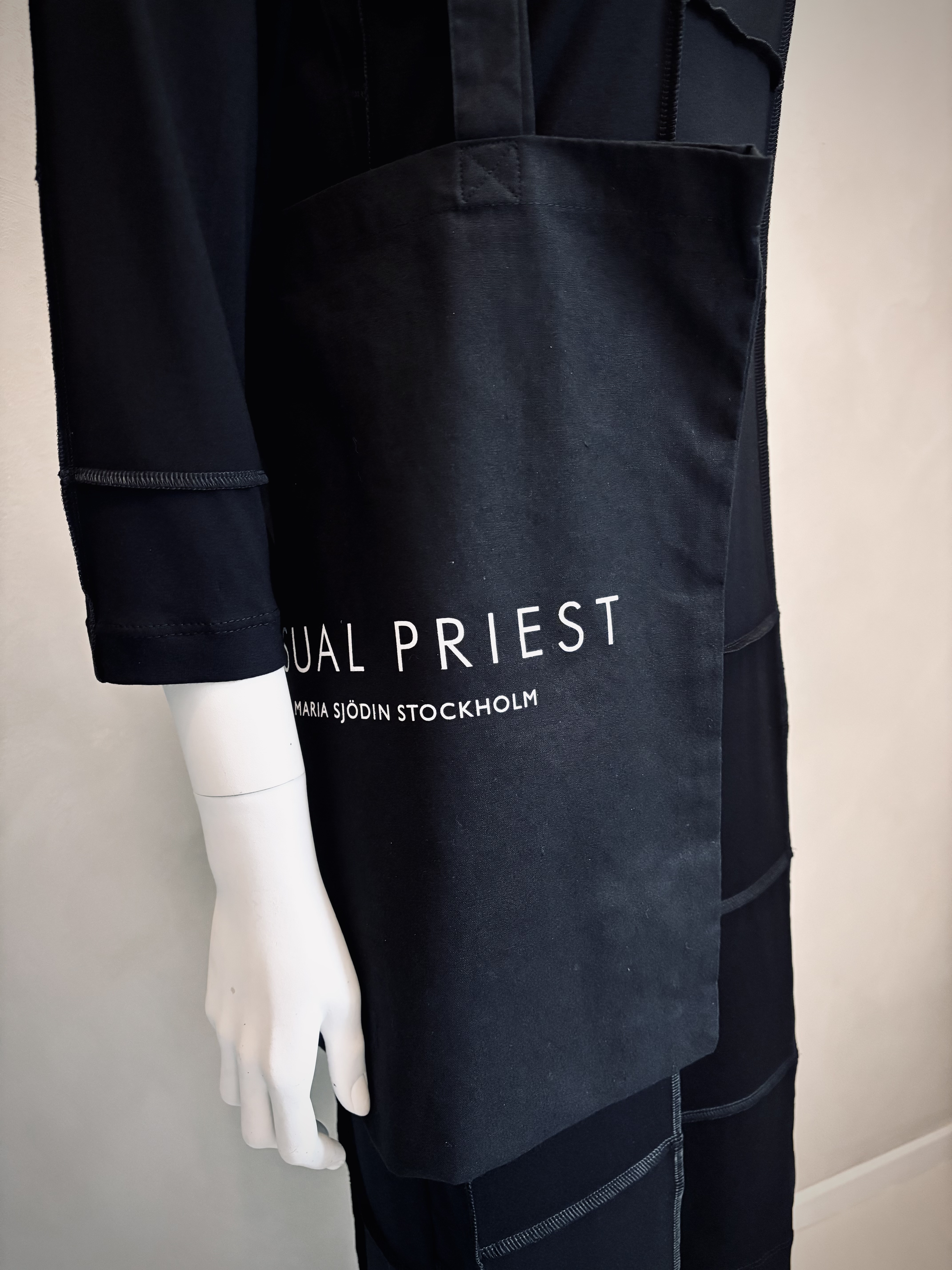 TOTE-BAG CASUAL PRIEST - 2