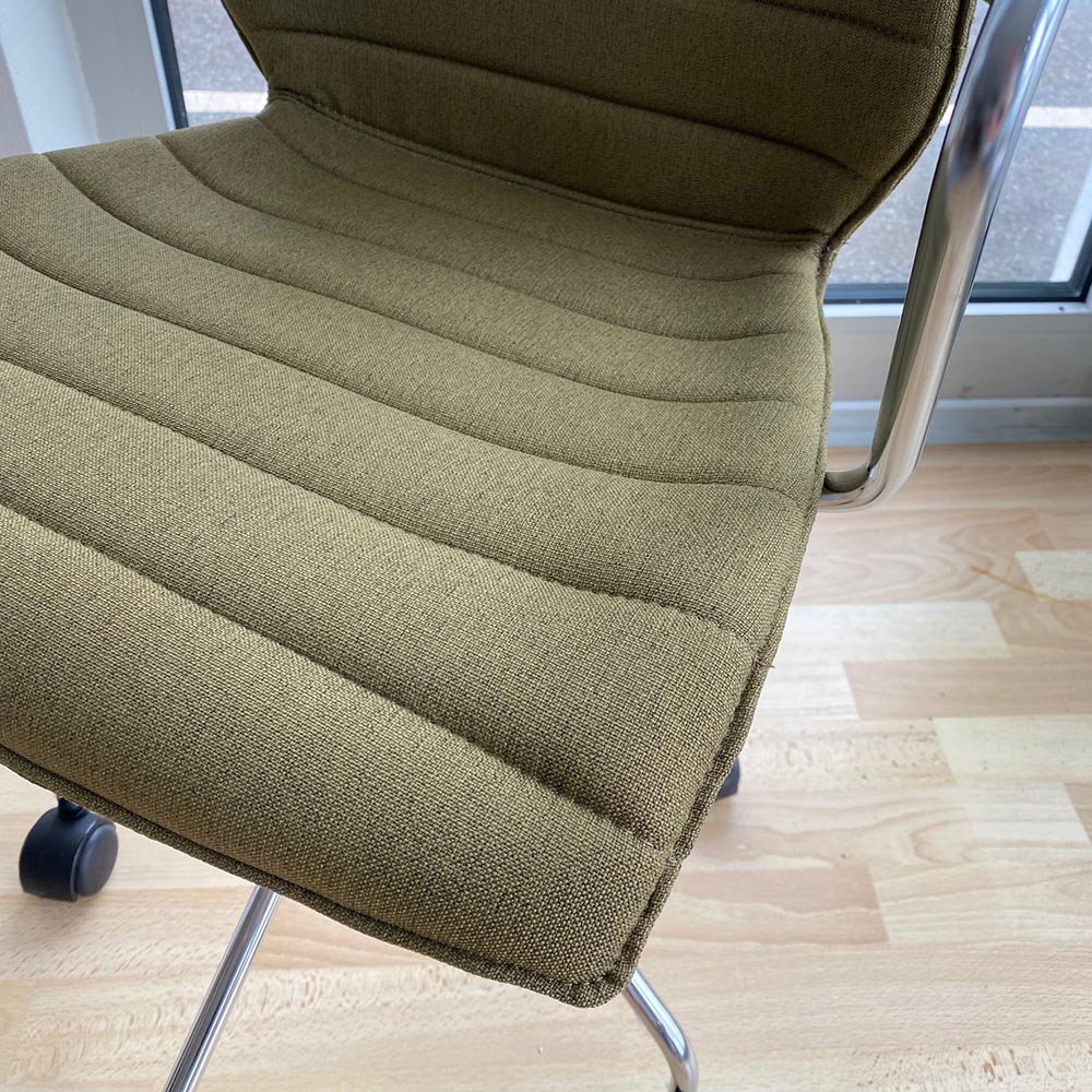 Maui Soft Office chair Swivel w. Armrests - Design Bargin/Disply Item* - Kartell - 2