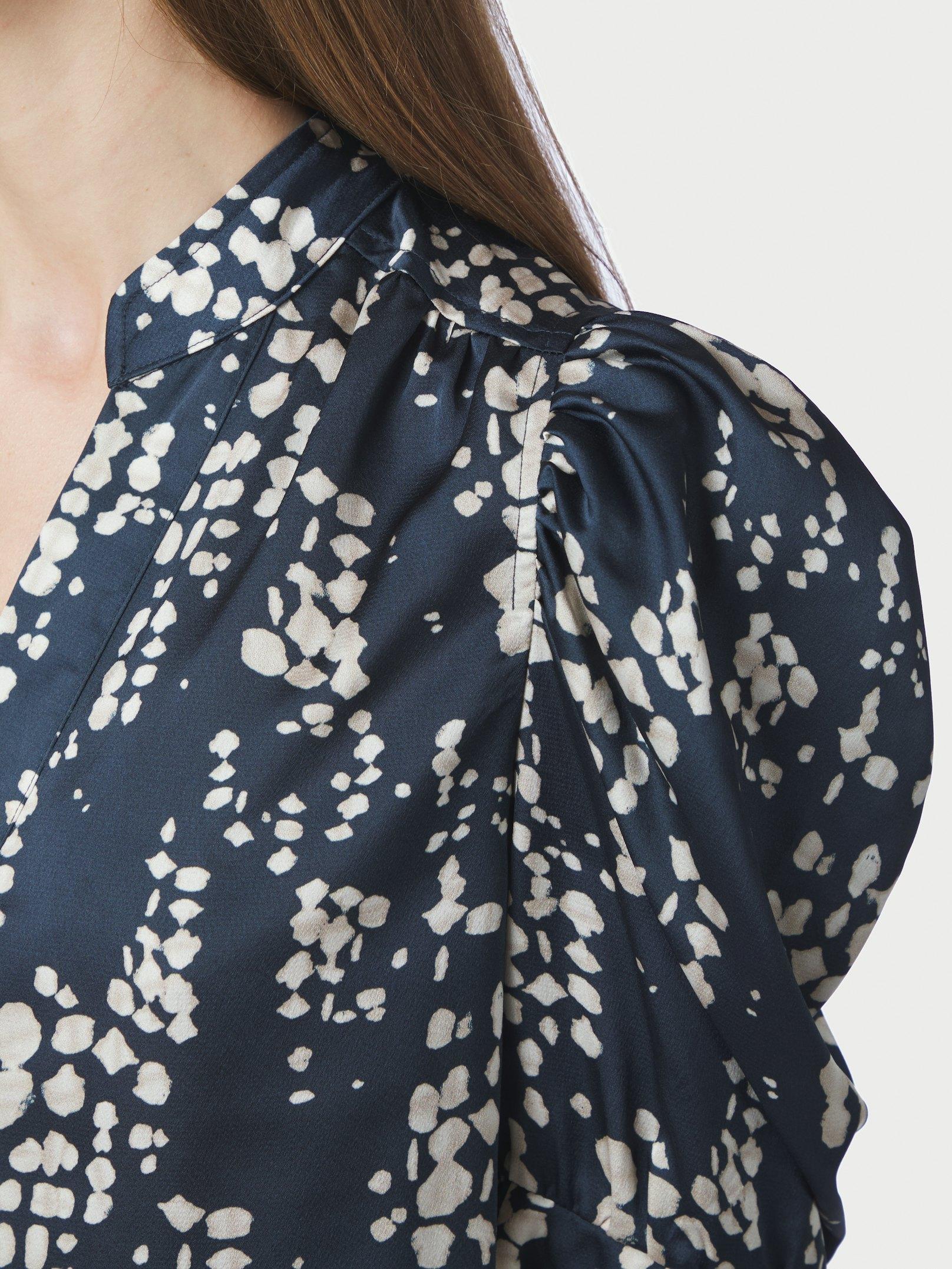 Roella Scatter Print Blouse Navy - 6