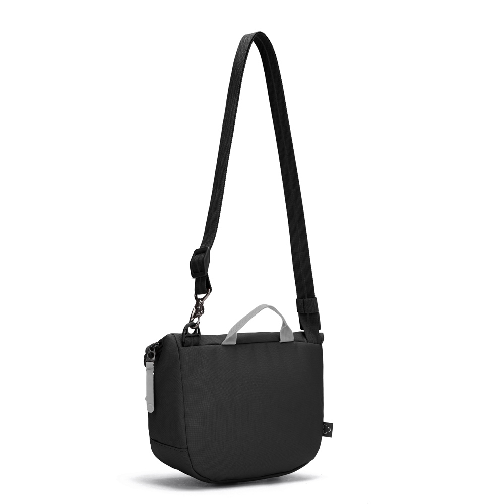 Stöldsäker expanderbar väska - PACSAFE GO Anti-Theft Saddle Crossbody Black - 4