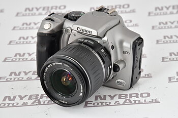 Canon EOS 300D + 18-55/3,5-5,6 