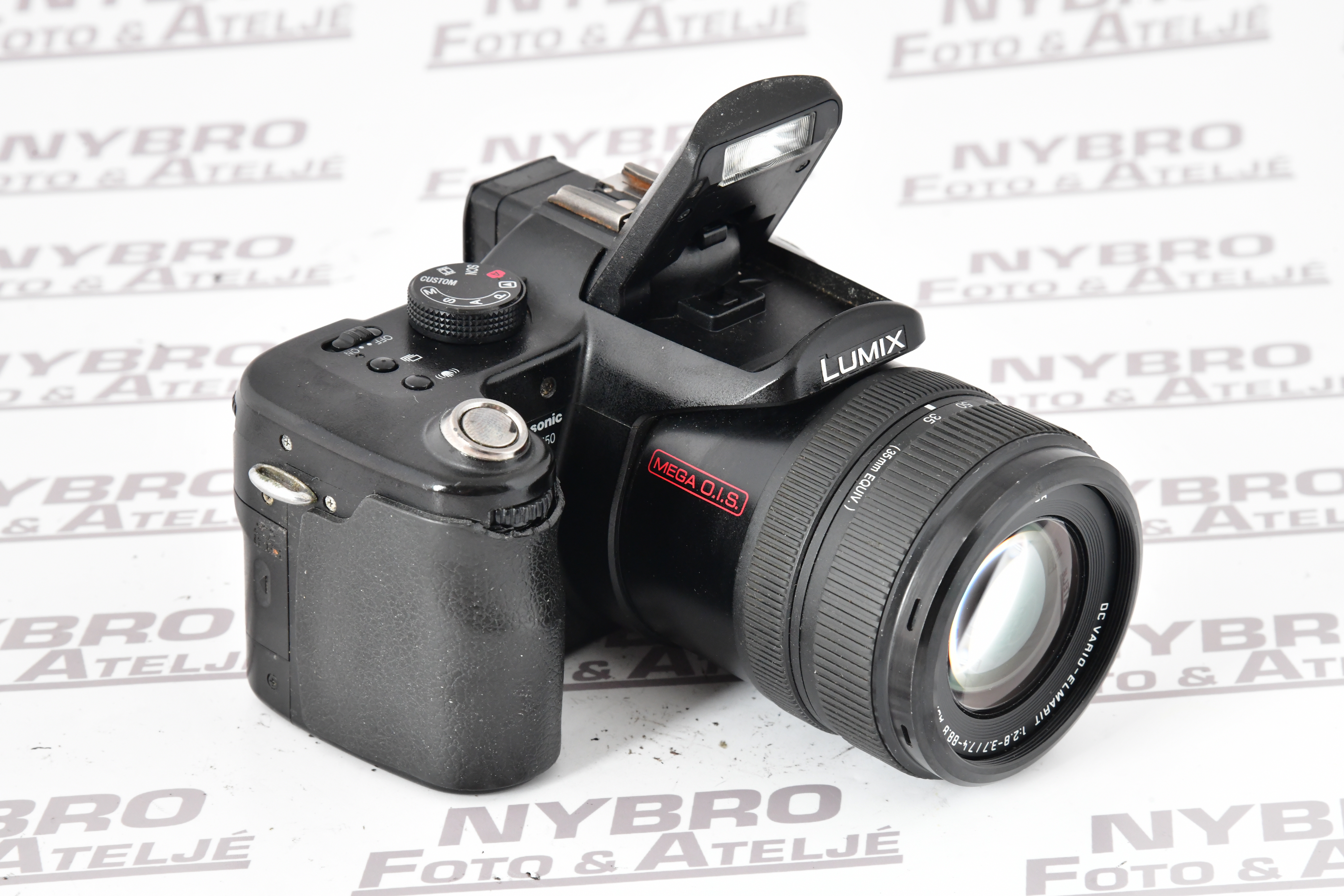 Panasonic Lumix DMC-FZ50 - 2
