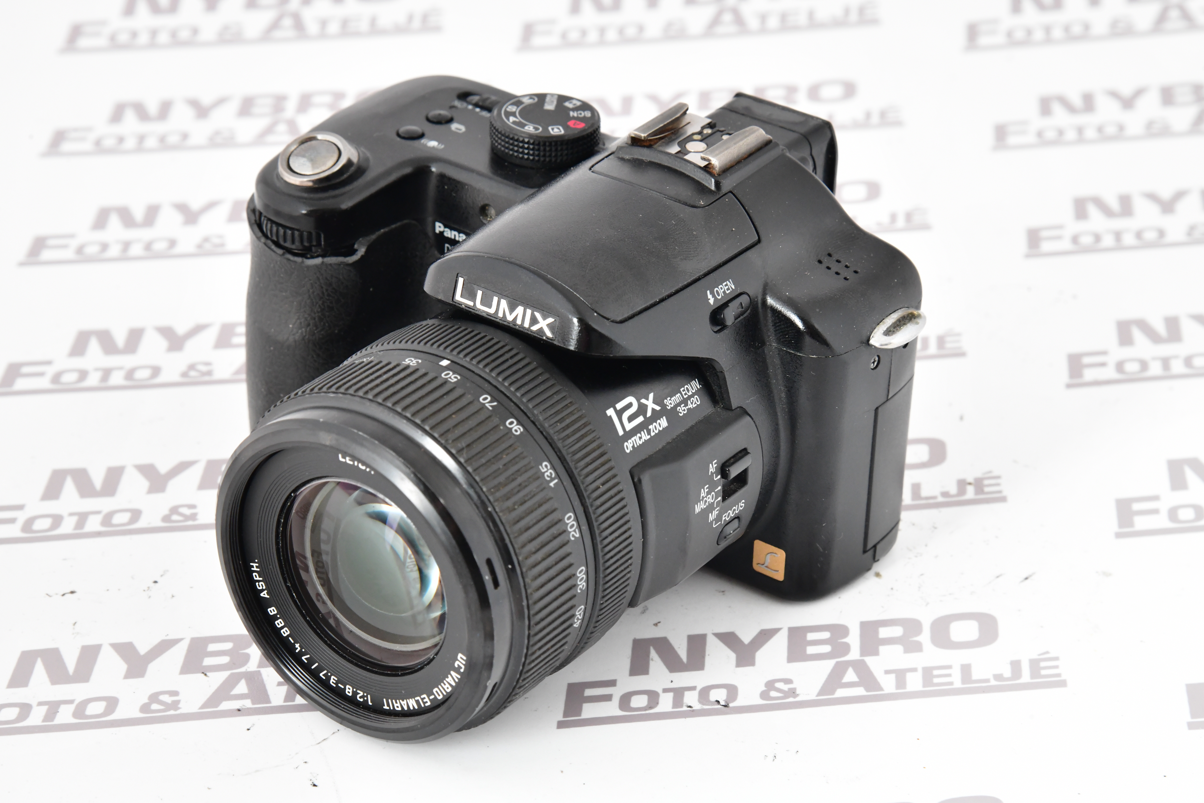 Panasonic Lumix DMC-FZ50