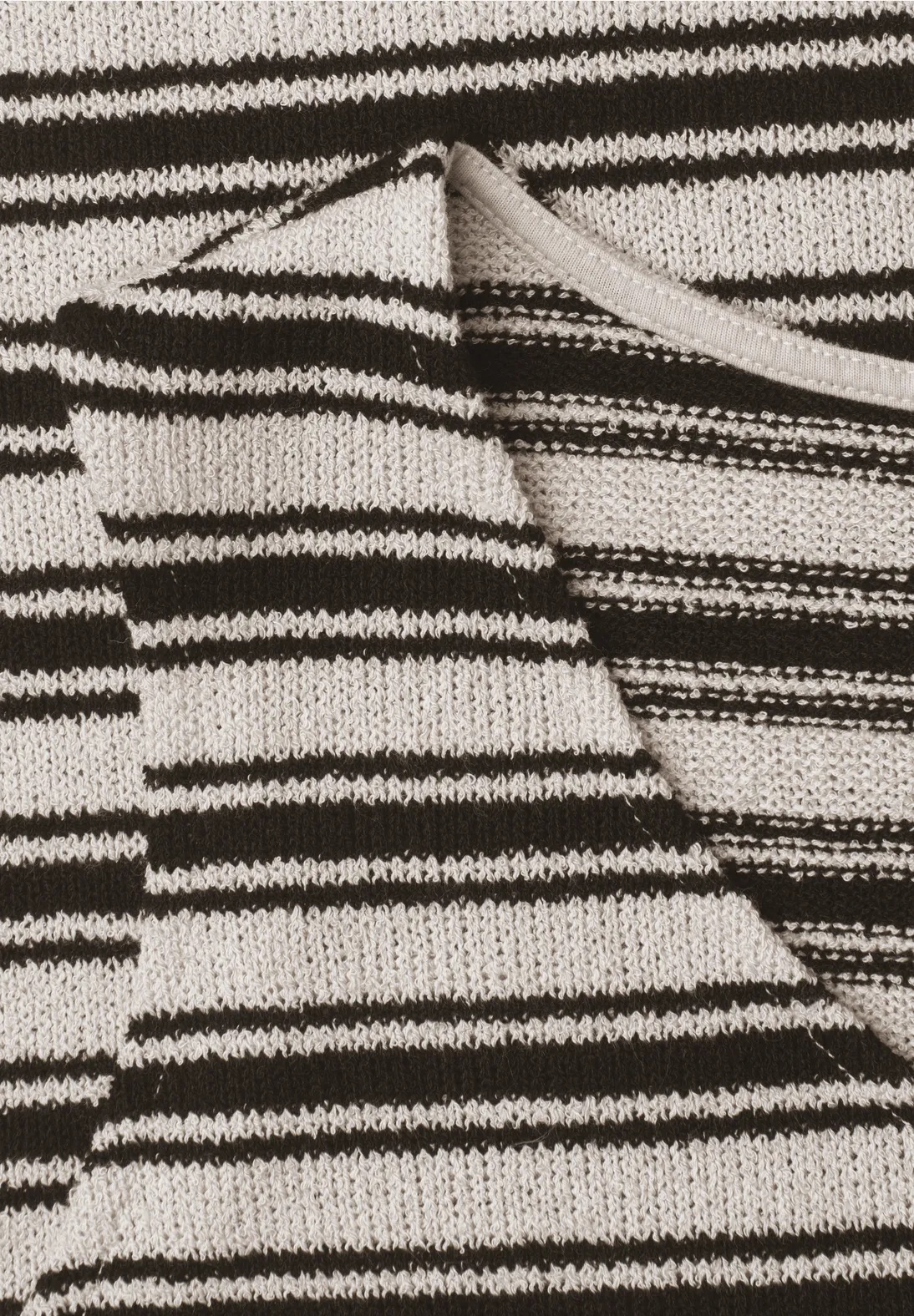 Knit Look Stripe Top - Black - Street One - 6