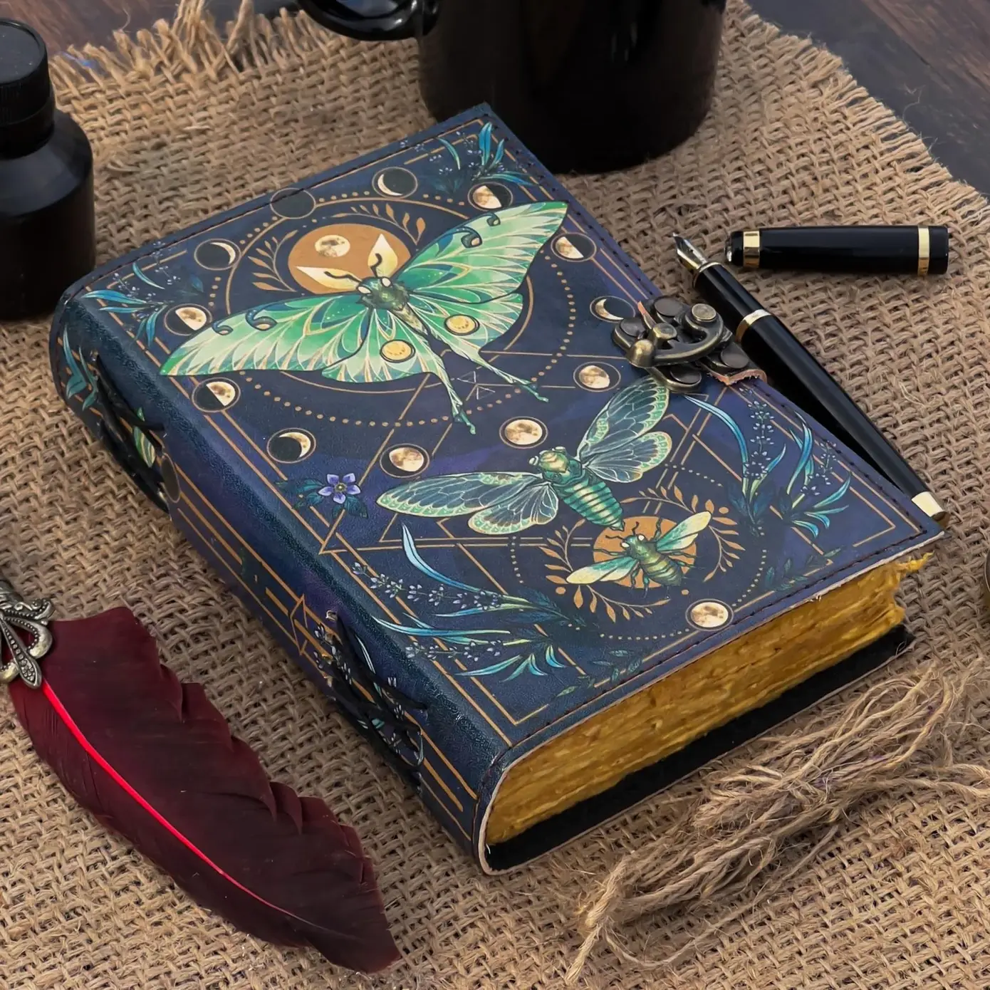 Läderjournal med Fjärilsmotiv i Äkta Läder –R K Handicrafts Craft Junky - 2