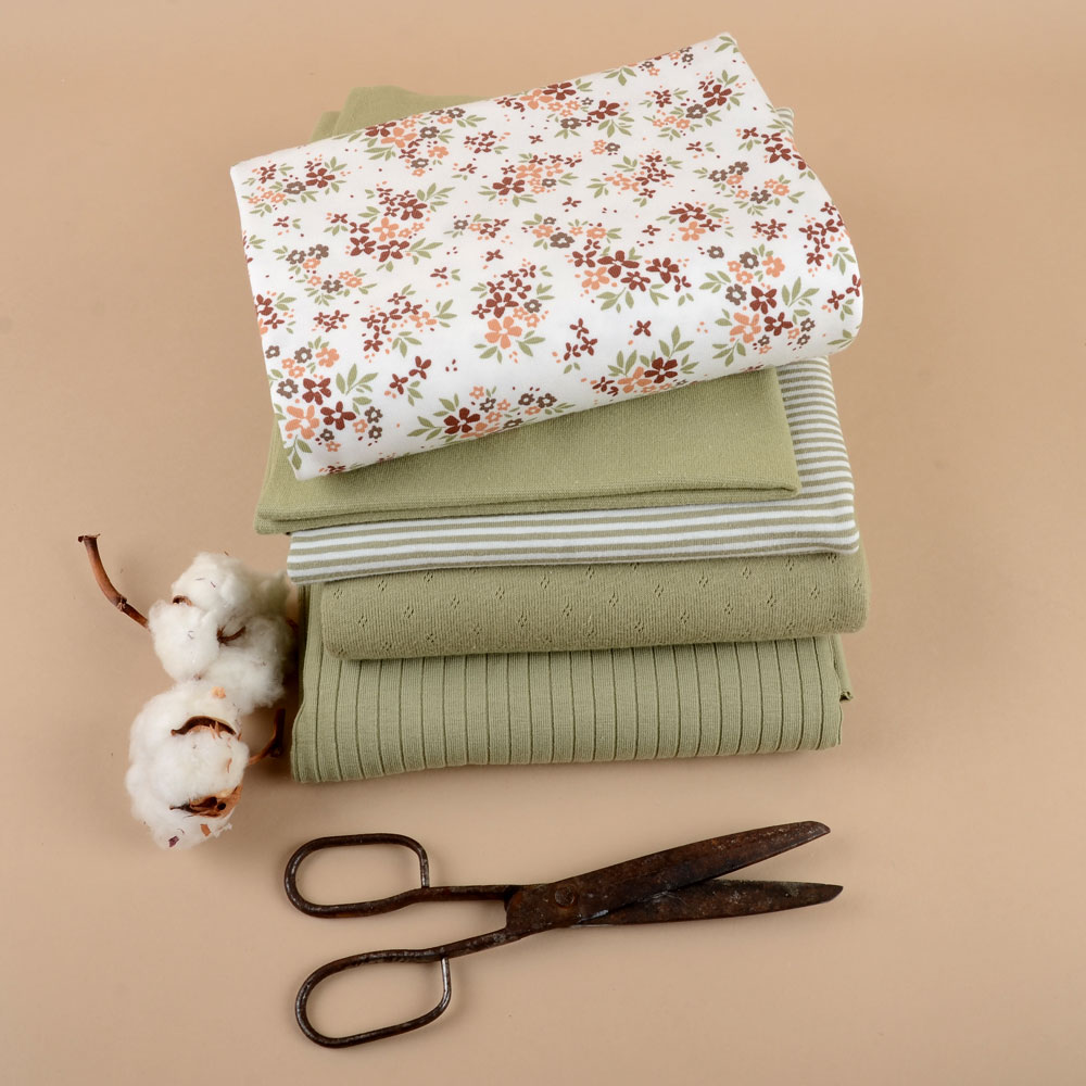 MINI RUSTY FLORALS - 2